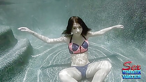 Her pussy and anal fuck for cock