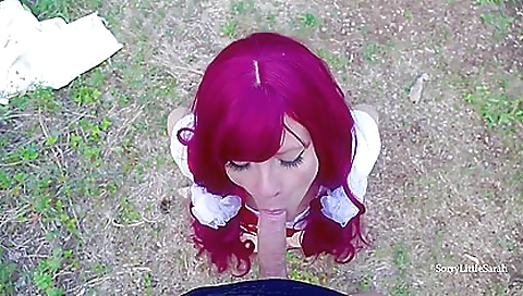 Sexy younger situates off with her feet