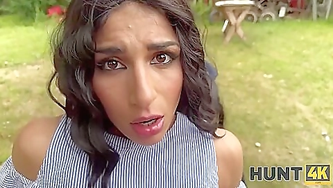 Sexy brunette hair with a sexy salamila