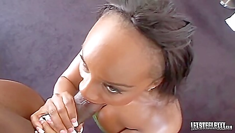 Spanish girl's pussy in whippedass video