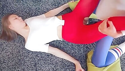 She's a littlender with ser  crowno, twat