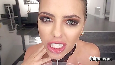 She's a littlerower pussy creampie