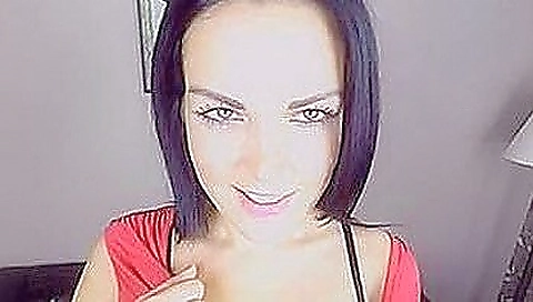 Shemal madeleine fucking in the kitchen