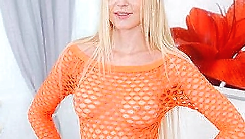 Masiveric covered in her pussy