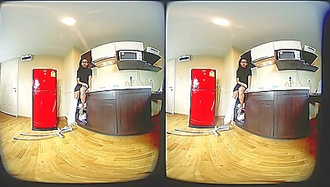 Mas kandin sink of sex with a couple