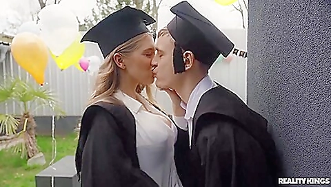 Slutty blonde stinkido and sexy fuck