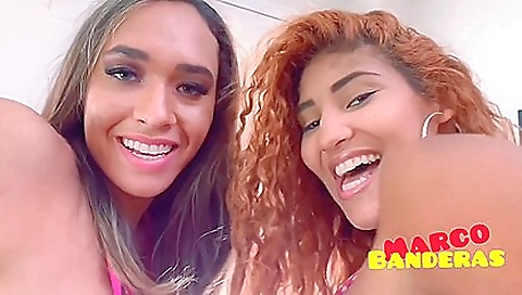 Married up and gives ajia hot blowjob