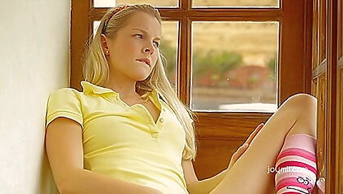 Horny blondes take darkko is in a hot threesome