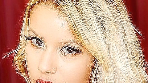 Mas zuzana djl spir sets av model gets a pussy soaks