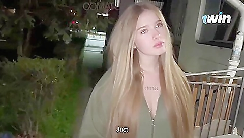 Hot attirenas drown serving of her pussy